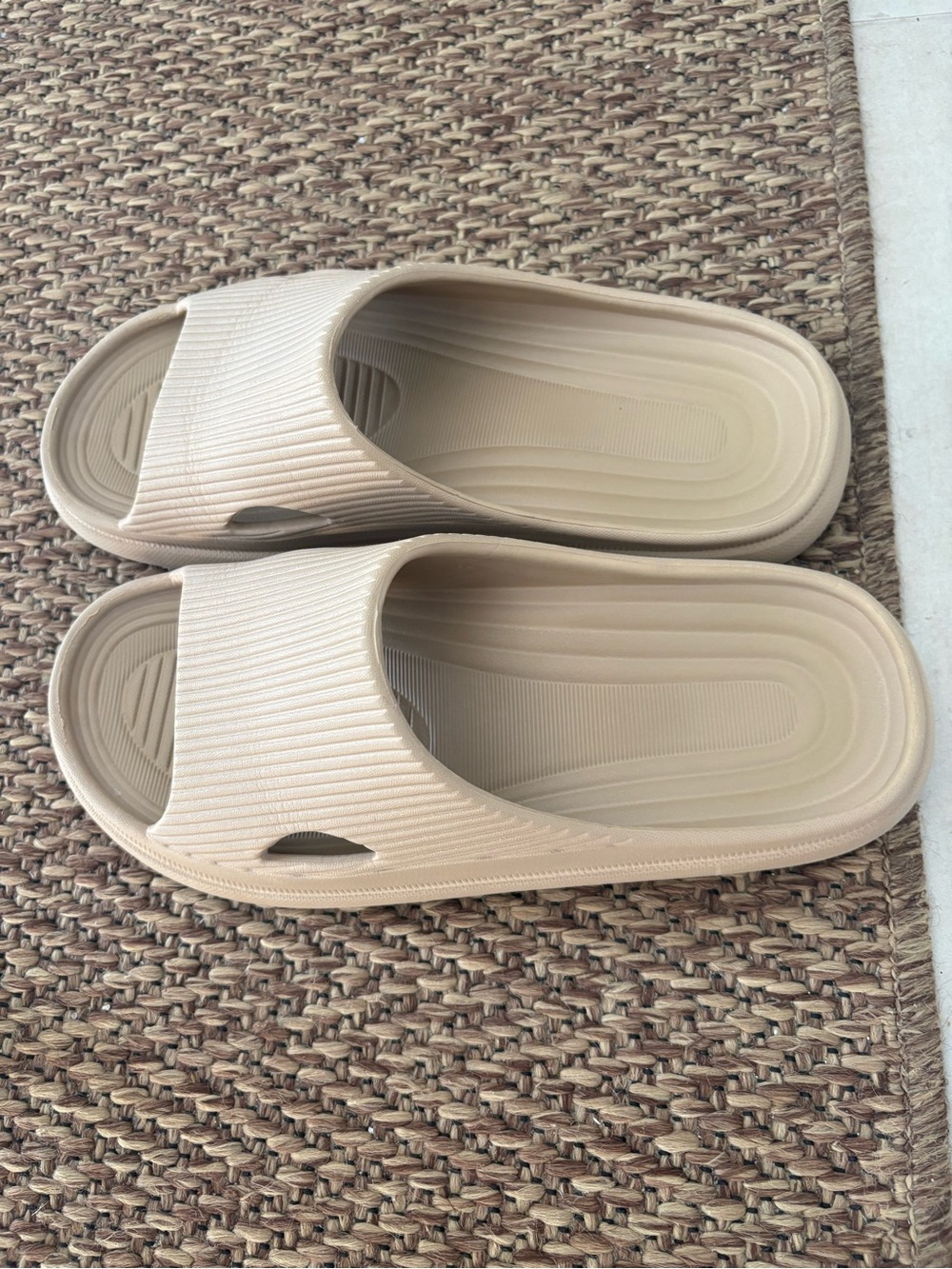 Zara Beige Slide Sandals - Neutral Lightweight Pool Slides
